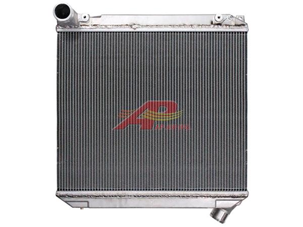 RE560281 - John Deere Radiator EARLY serial number