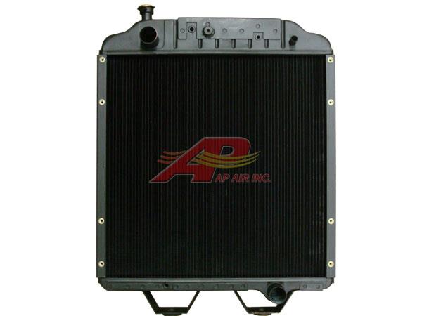 9825244 - Ford/New Holland Radiator