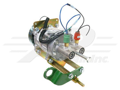 John Deere 8640 and 8440 Bracket Kit - 995-8640