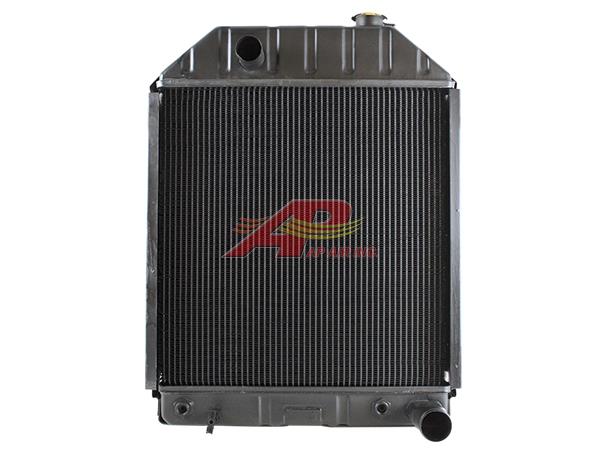 D3NN8005B - Ford/New Holland Radiator