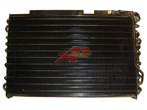 82033407 - Case/New Holland Condenser