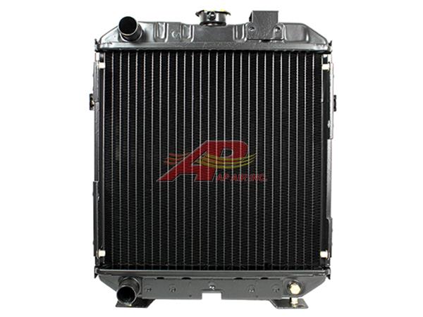 SBA310100431 - Ford/New Holland Radiator